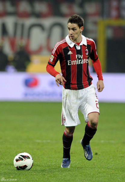 莱昂纳多：我知道本轮比赛特别重要，因此坚持带伤出场