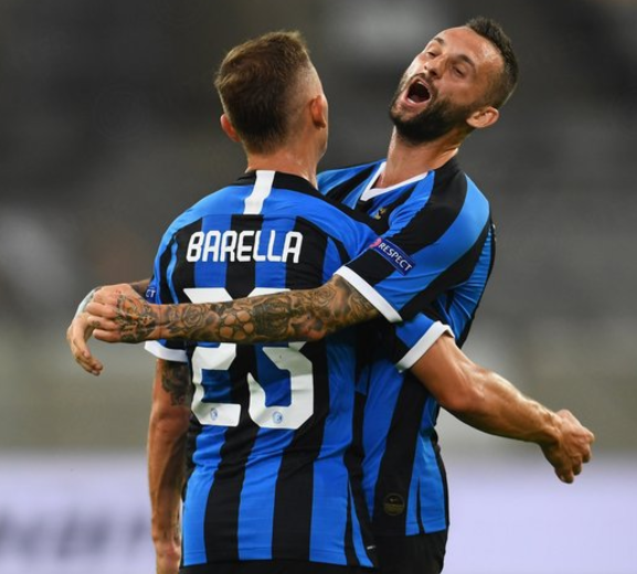 尤文vs卡利亚里首发：弗拉霍维奇领衔！伊尔迪兹、小图拉姆在列