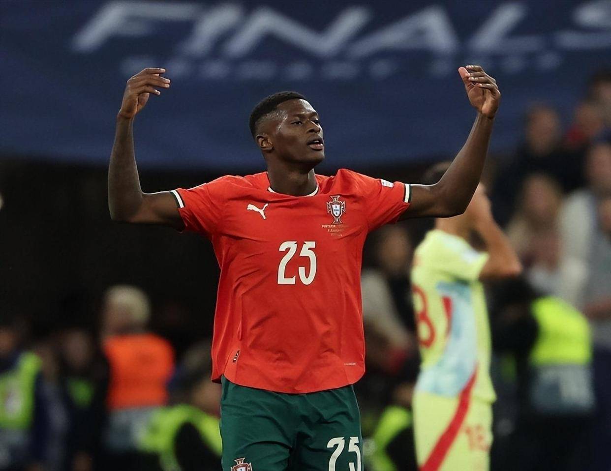 新星连续三场送助攻，被誉为未来核心