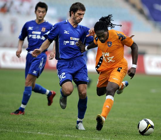 梁靖崑三战松岛辉空，中日乒坛新星对决折射国乒隐忧