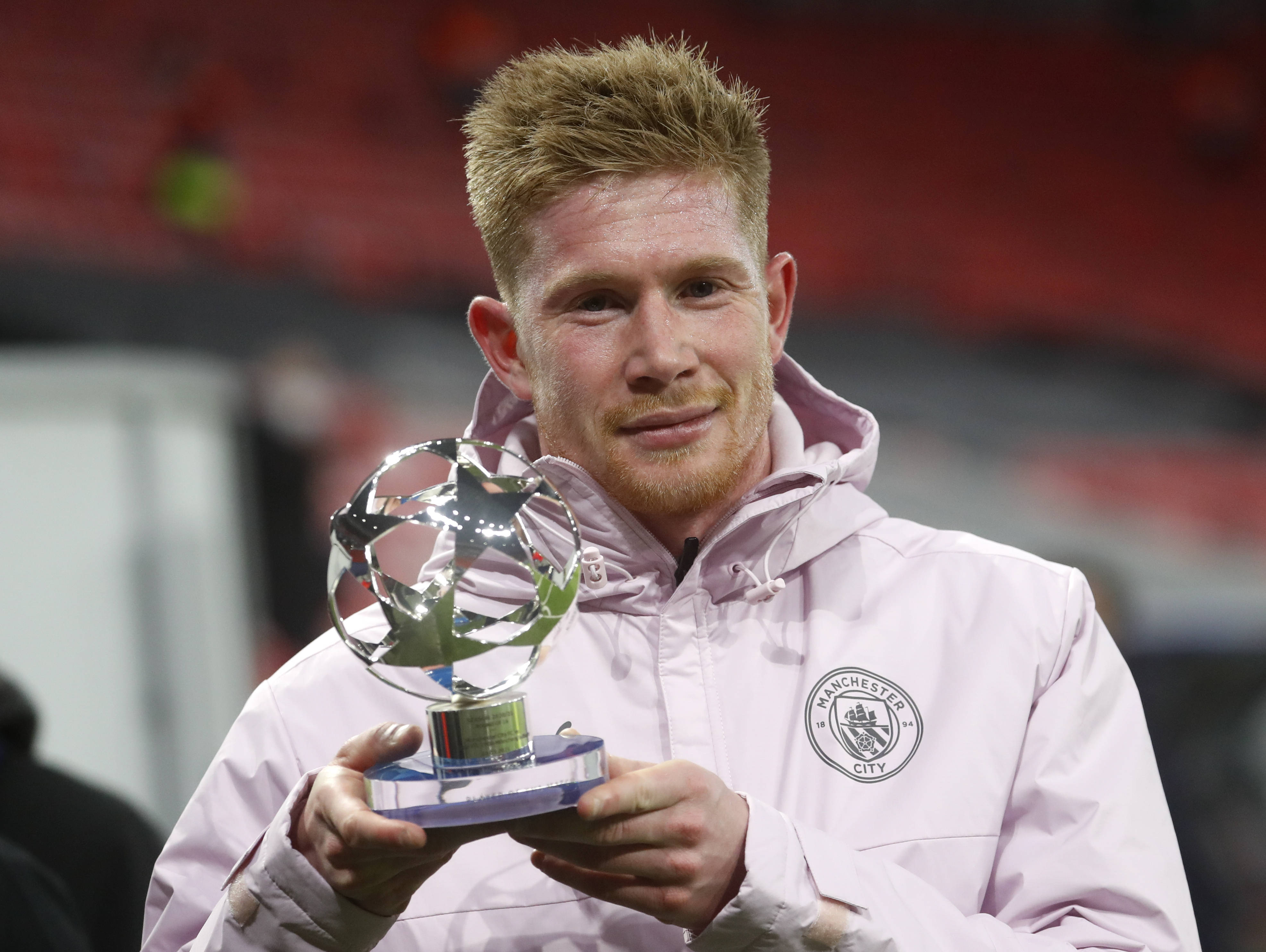 周定洋赛后采访中谈到续约时声音哽咽：我将球队视作我的生命