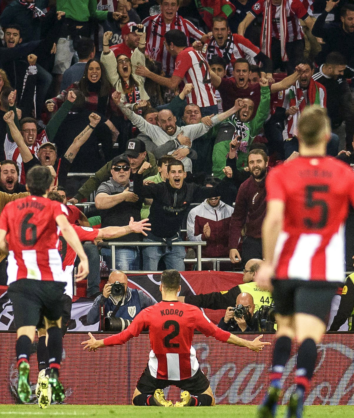 要离队？辽宁铁人外援姆本扎转发关于自己的转会传闻